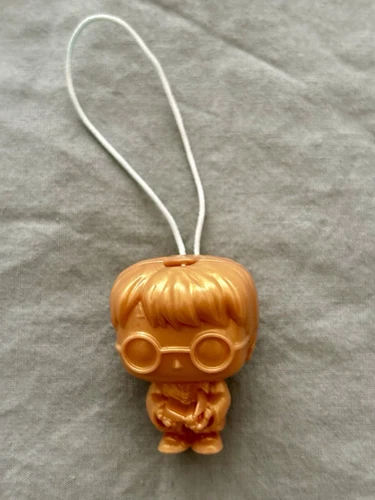 Harry Potter Kinder Joy 2024 Gold Harry Potter