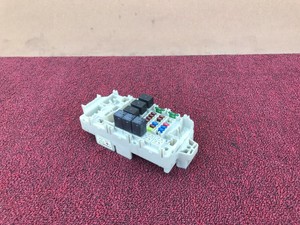 MITSUBISHI-LANCER-EVO-2003-2006-OEM-FUSE-BOX-CONTROL-PANEL-UNIT-92K