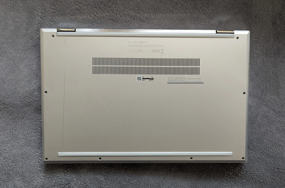 Asus Chromebook Flip C436F 14" FHD Touch i7 16GB 256GB SSD Aerogel White - Image 3 of 4