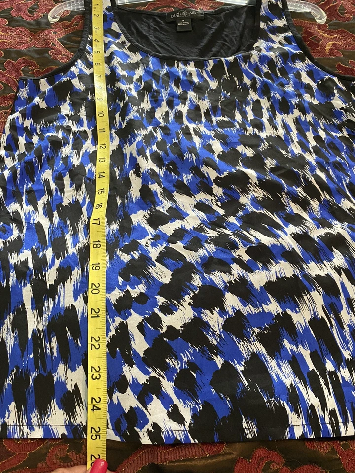Camiseta sin mangas August azul seda estampado animal cuello redondo talla M con ajuste suelto Foto 4 de 4