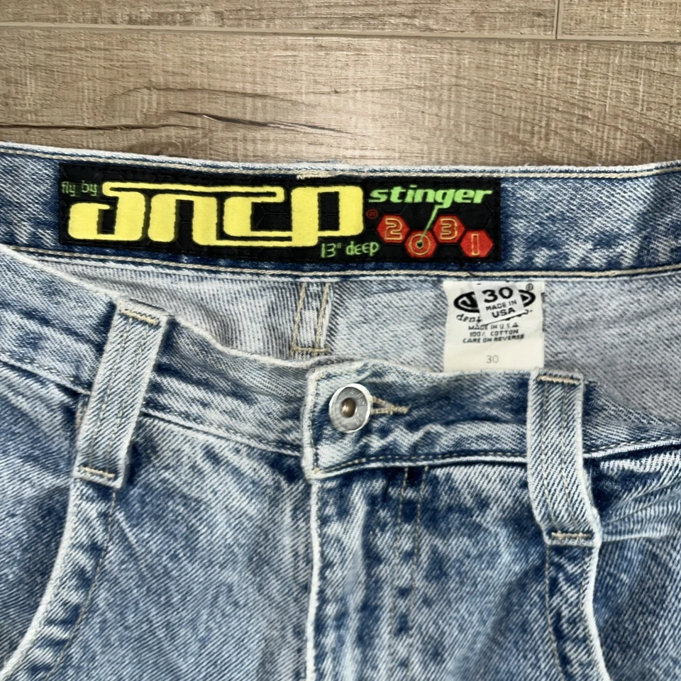 Pantalones cortos vintage años 90 hechos en EE. UU. Jnco Stinger 2032 Foto 4 de 4