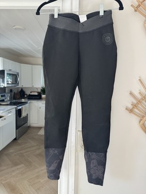 Roxy Wetsuit Pants 4 Floral Detail Black