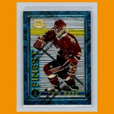 Eric Daze Rookie #157 1994-95 Topps Finest W/Coating Canada Hockey Card NHL. rookie card picture