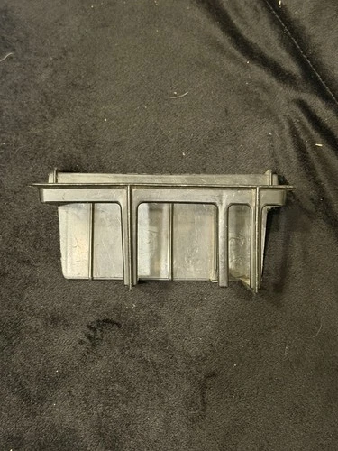 Tonka Mighty Bronco MR 970 Spare Tire And Gas Can Holder