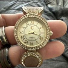 Women s Gold Tone Bangle Quartz Wristwatch Roman Numerals Analog Dress