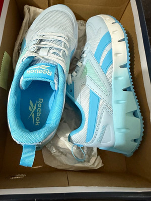 Reebok Girls Athletic Sneakers Light Blue/White Low Top Lace Up US 1