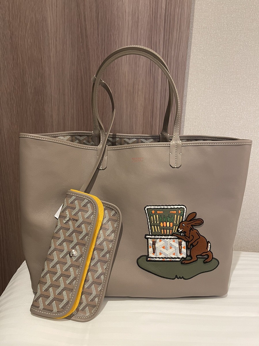 GOYARD ANJOU Anjou PM Bag (ANJOUSPMLCG50TY50P, ANJOUSPMLCG33TY33P,  ANJOUSPMLCG12TY12P, ANJOUSPMLCG10TY10P, ANJOUSPMLCG09TY09P,  ANJOUSPMLCG08TY08P, ANJOUSPMLCG07… in 2023