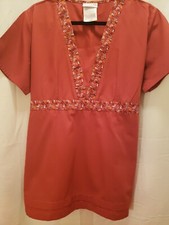 scrub top Ladies, UA Brand, Size Large,