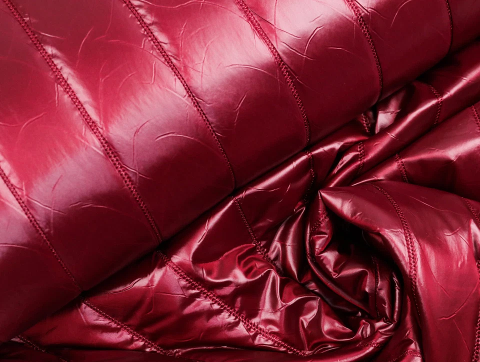 STEPPSTOFF Stepper Steppfutter wattiert längs gesteppt BURGUNDY EUR 23,98/m - Bild 2 von 3