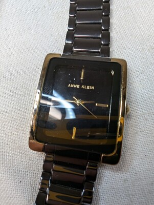 Anne Klein Women's AK2952 Y121E Square Dial Gold-Tone and Black Ceramic Bracelet