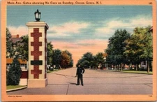 Ocean Grove NJ Main Avenue Gates Man Uniform No Cars Linen Agreen postcard NQ5
