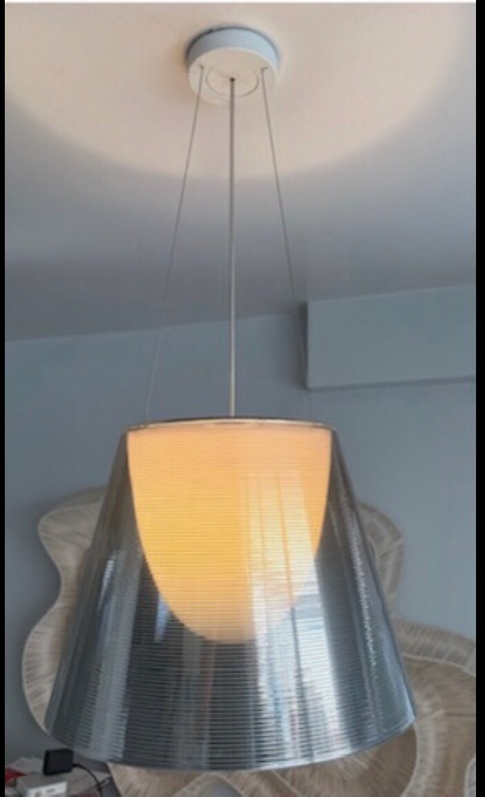 Foto 5 di 9