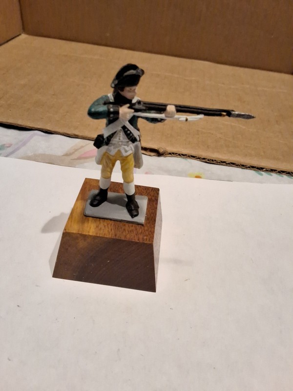Vintage American Revolutionary War Continental Rifleman 1970s On Wooden Base