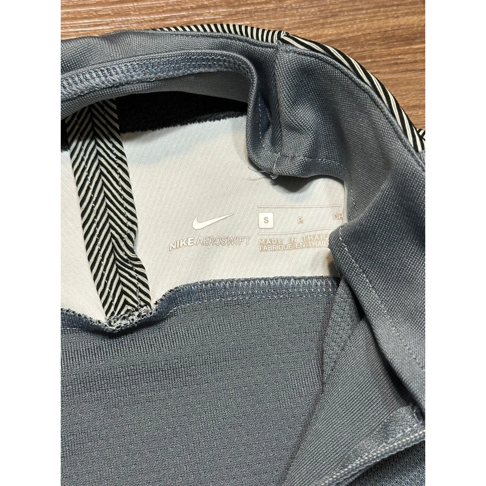 Nike Aeroswift Men's Performance 1/4 Zip Soccer Drill Top Pullover Gray Size S - Image 4 of 4