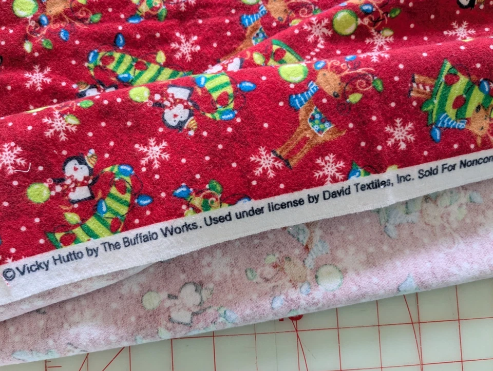 1 YD x 42" COTTON FLANNEL KNIT STRETCH CHRISTMAS FABRIC Penguins, Reindeer - Image 4 of 4