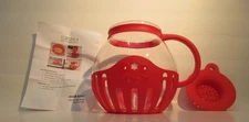 Red Micro Pop 1.5 QT Microwave Popcorn Popper - New (no box)