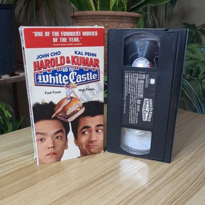 Harold & Kumar Go To White Castle (VHS, 2005) Cult Classic Stoner Comedy 