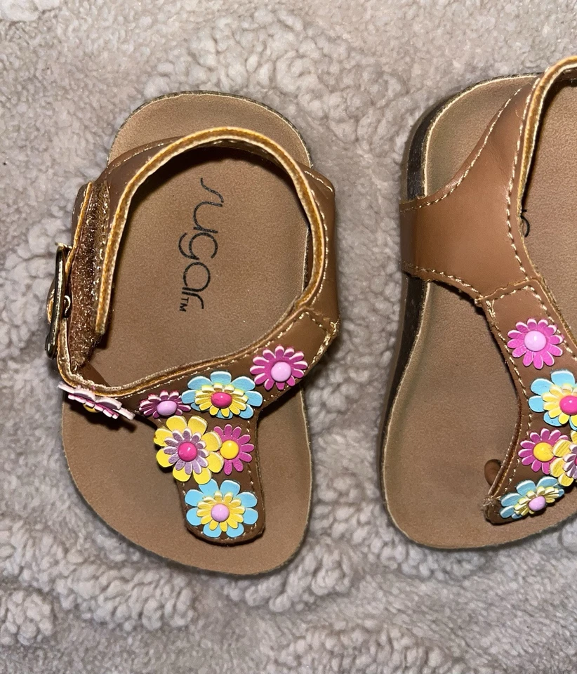 Sandalias de Tanga Floral Multicolor Marrón Bebé Niña Nuevas sin Etiquetas con Correa Ajustable, Talla 2 Foto 2 de 4