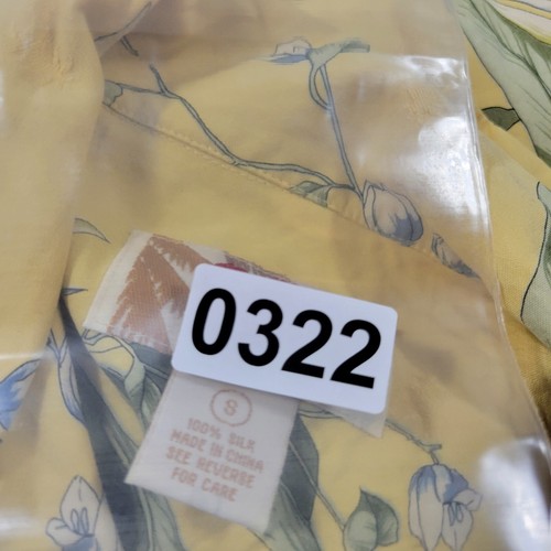 Hilo Hattie Shirt Mens Small Yellow Hawaiian Short Sl Button Up Floral 100% Silk - Picture 7 of 7