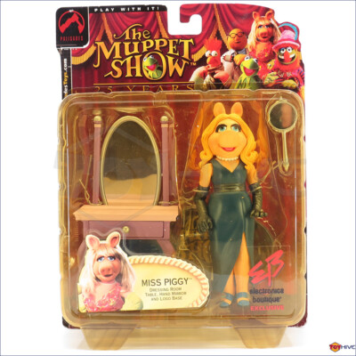 Muppets Palisades Miss Piggy EB Electronics Boutique Exclusive long hair version