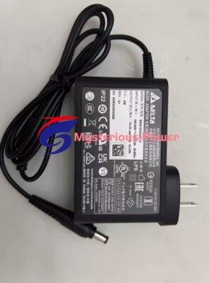1Pcs New For MDS-030AAC15 power adapter