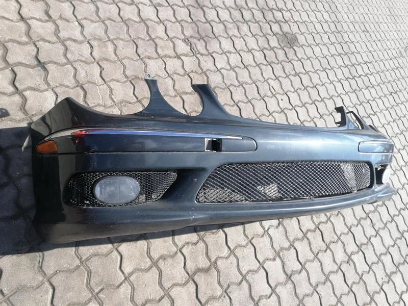 MERCEDES E Class W211 E55 AMG Front Bumper A2118850625 Vorne  
