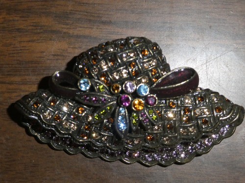 HEIDI DAUS PIN BROOCH CRYSTALS BONNET HAT BOW WEAVE - Picture 3 of 5