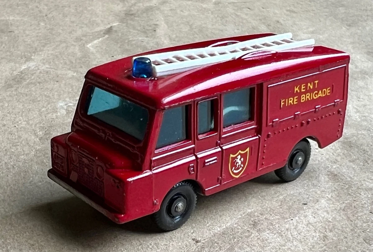 1968 Matchbox Lesney 57C KENT Land Rover Fire Truck BPW Nr Mint NO BOX