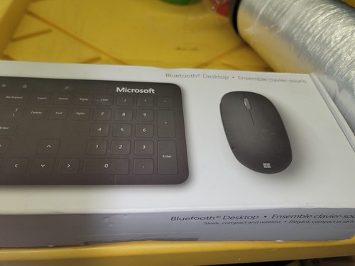 Microsoft 1898/1929 Bluetooth Wireless Optical Desktop Keyboard & Mouse - Black