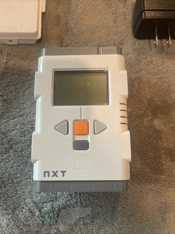 LEGO Mindstorms 53788 NXT Intelligent Brick w/ 2200mAh Battery Pack & AC Adapter - Image 2 of 4