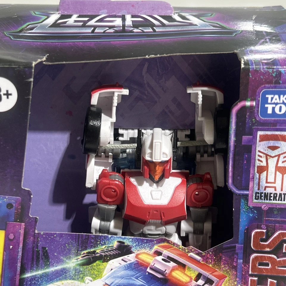 Autobot Minerva Transformers Legacy 2022 Hasbro Action Figure NEW SEALED - Image 2 of 4