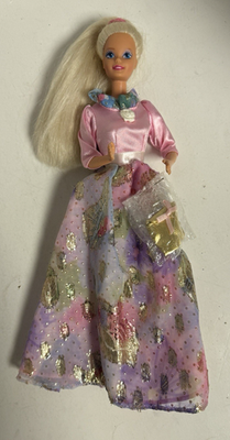 1992 Secret Hearts Barbie #7902 in Pink & Gold Gown w/ Purse