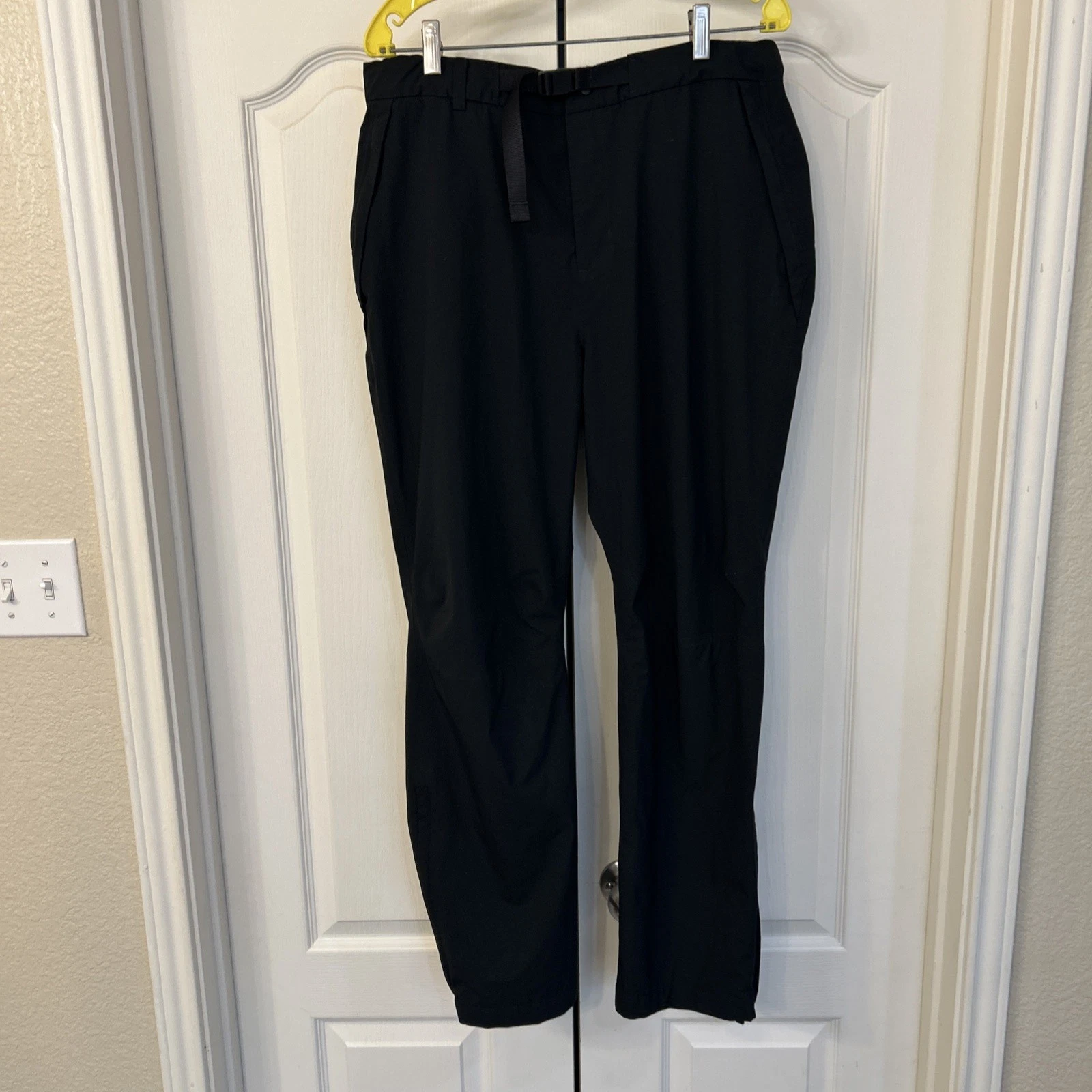 Nike Hypershield Pants Mens Size Large Belted Black Rain Pants Chino Golf