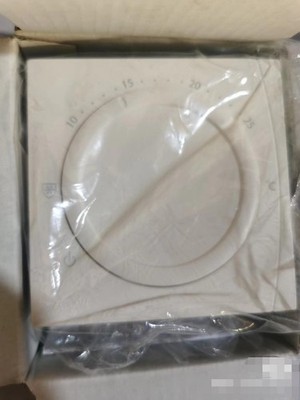 1pc NEW Basic Plus² WT-T 088U0620 230v thermosta  *la