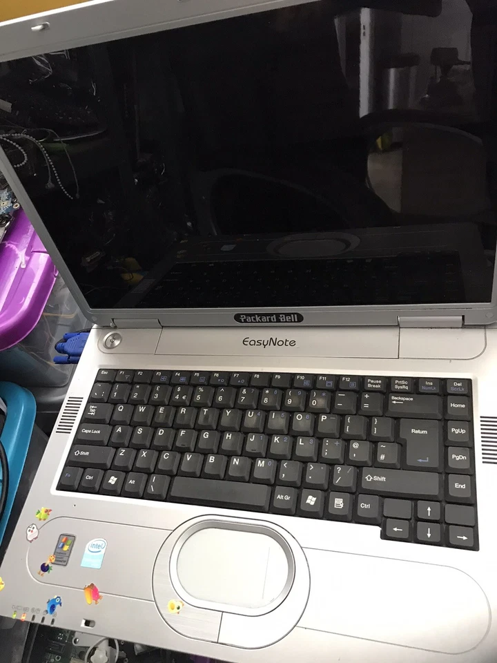 Packard Bell Easynote R1938 MIT-RHEA-C Laptop L@@K XP cheap laptop - Image 2 of 2