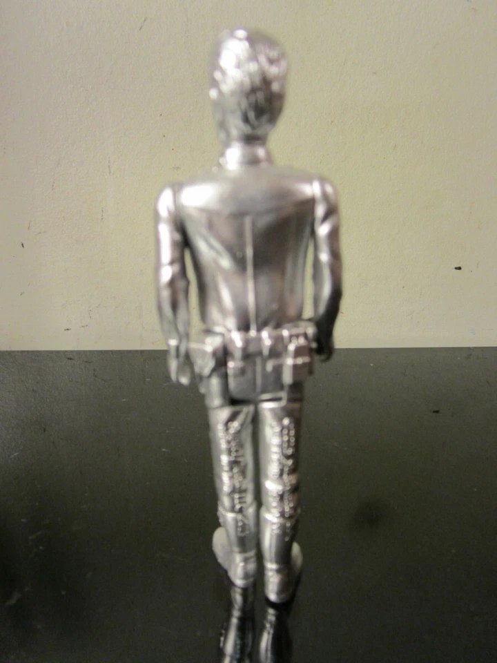 Terminator 2 Judgement Day T1000 Final Battle Metal Forma 3 3/4 Pulgadas Retro  Foto 2 de 2