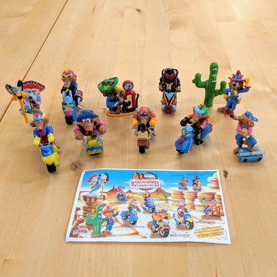 kinder egg toys list