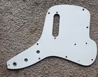 vintage early 70's Fender Musicmaster Bass Original White Pickguard
