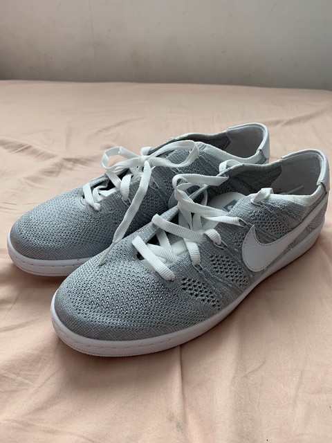 nike tennis classic ultra flyknit women's