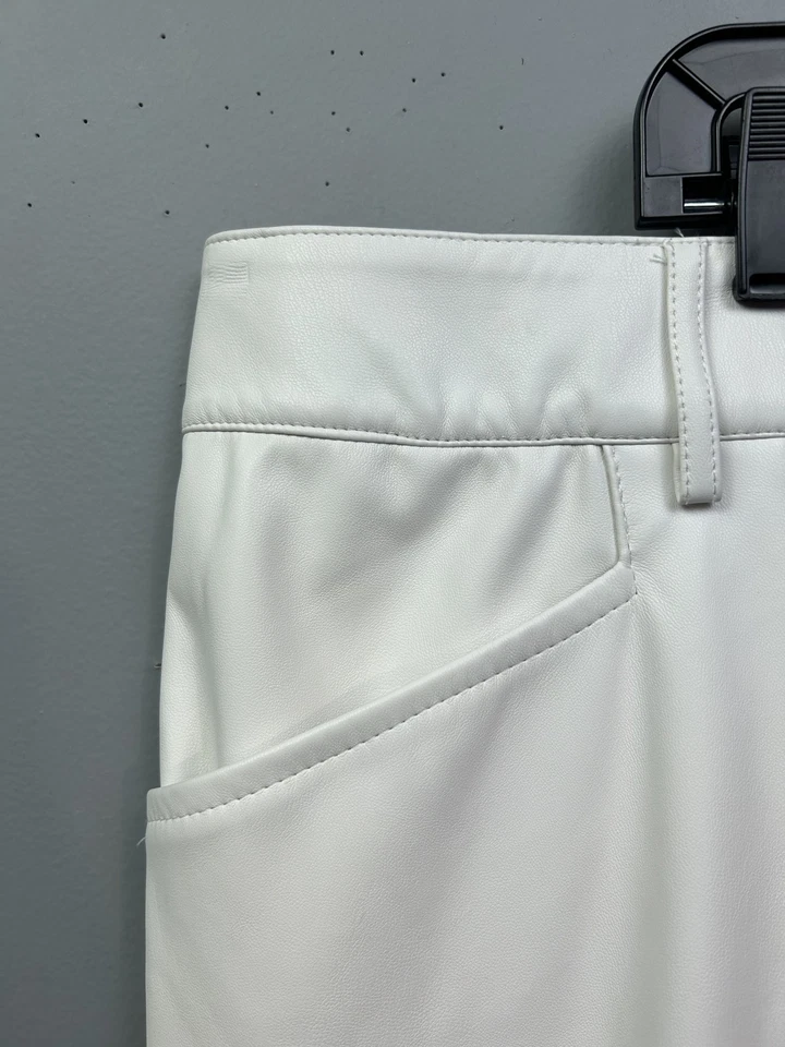 Lane Bryant Pants Womens 26 White Faux Leather Straight Leg Plus Size Pockets - Image 4 of 4