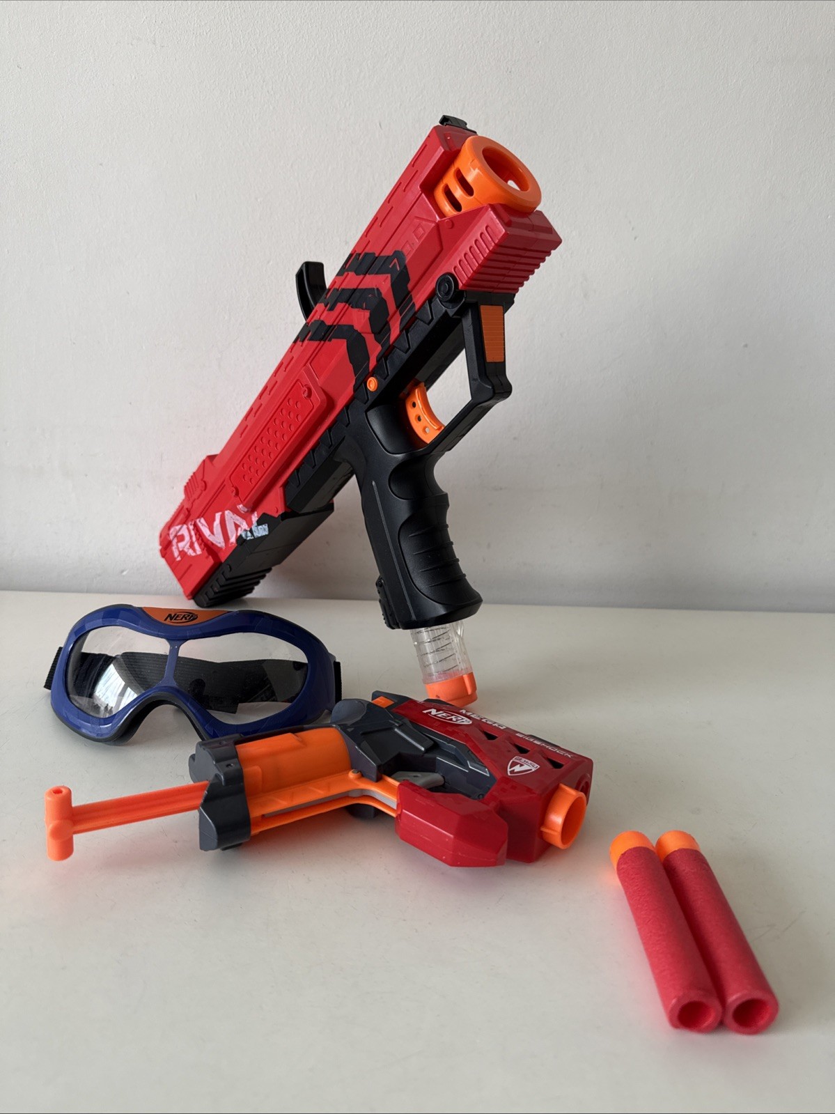 Pistola bláster roja Nerf Rival Apollo XV-700 más gafas de seguridad y Mega Bigshock
