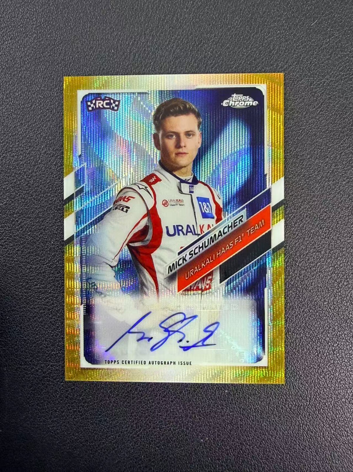 2021 Topps Chrome Formula 1 F1 Mick Schumacher RC AUTO Gold Wave 29/50 #CA-MS GZ