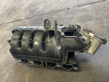 Opel Corsa D 1.2i A12XER BJ 2011 Ansaugkrümmer Drosselklappe 55562270 1019662S01