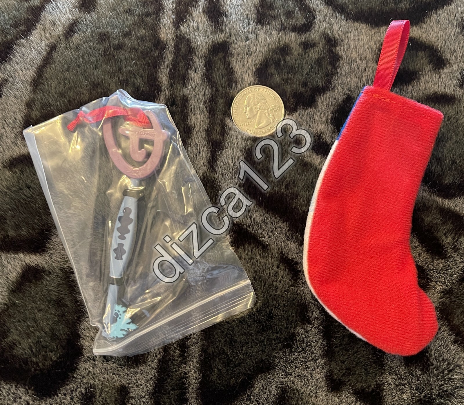 SAOLA Disney Store Chiave Calendario Avvento Mini Punto Chiave e Calzino 8 SOLO