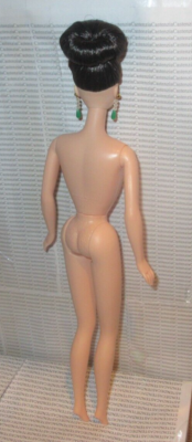Barbie Golden Qi-Pao 1998 – Édition Anniversaire Hong Kong – Mattel