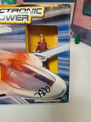 Titan A.E. Valkyrie Ship & Cale Figure Electronic Battle Sounds
