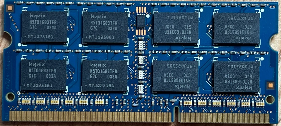 (QTY 1) Hynix 2GB 2Rx8 PC3-8500S-7-10-F2 HMT125S6TFR8C - G7 N0 AA. Condition New - Image 2 of 2