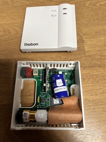 Theben AMUN 716 KNX Temperature Humidity CO2 Sensor - Picture 3 of 3