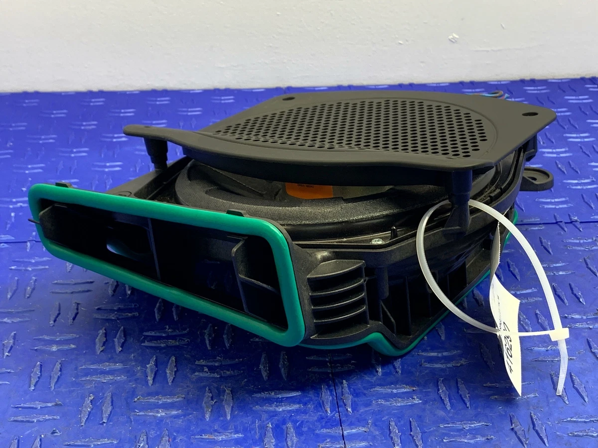 2016 - 2020 BMW 750 G12 RIGHT HARMAN KARDON SUBWOOFER SPEAKER 