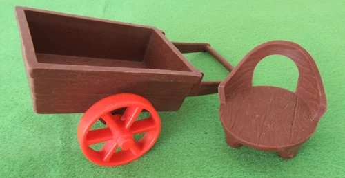 VINTAGE FISHER PRICE WOODSEY SQUIRREL REPLACEMENT STORE CART & CHAIR - 1979